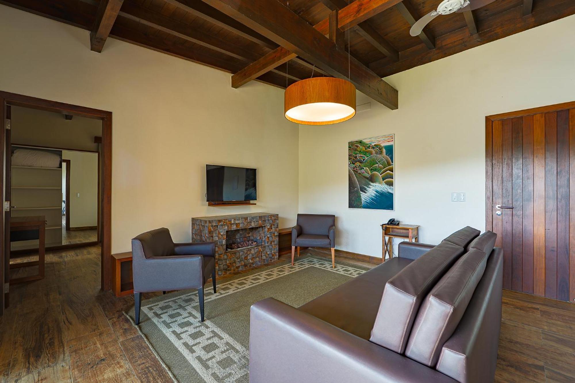 Two-Bedroom Chalet,1685068108:JPEG